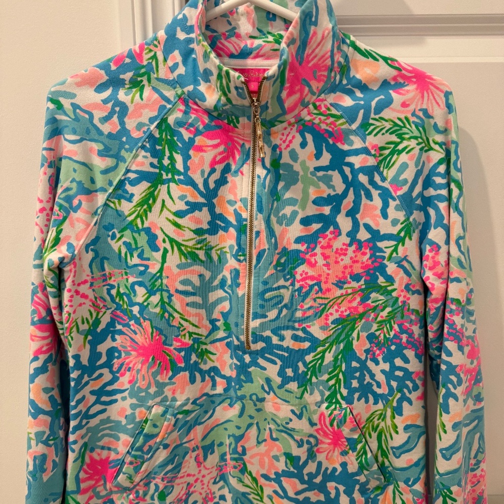 LILLY PULITZER QUARTER ZIP PULLOVER (SIZE SMALL)